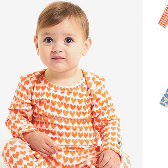 Baby Heart Print Pattern Envelope Collar Long Sleeve Romper-0